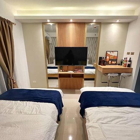 M&M Condostay At Shore 2 Residences Tower 2 Pasay City Manila Eksteriør bilde